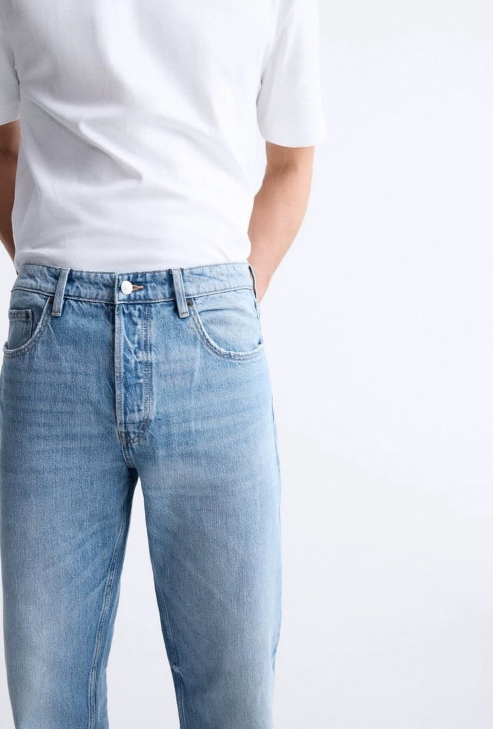 AFTER 9 Signaturé Straight Fit Jeans