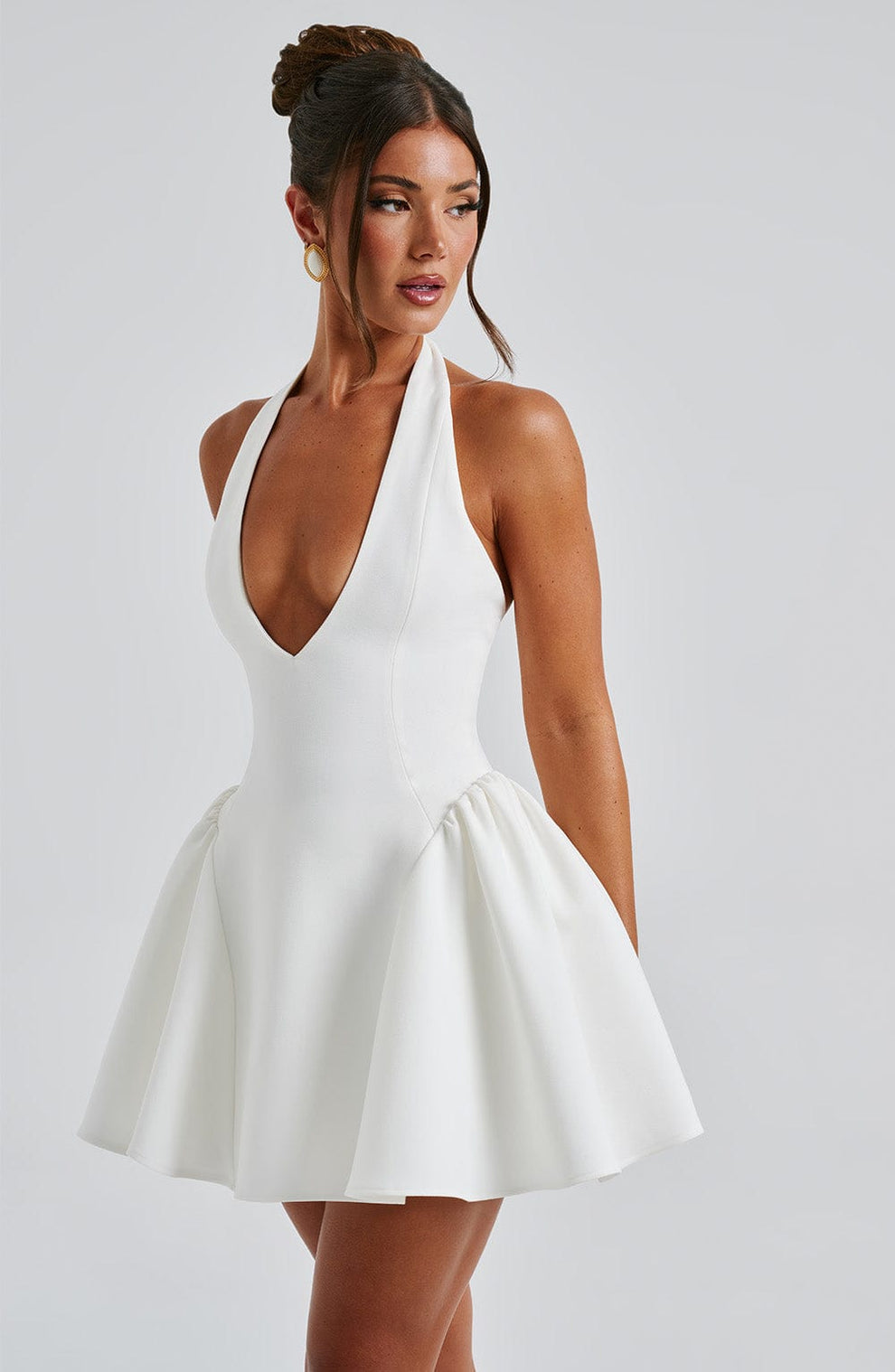 Royale Aurora Élegancé V Neck Dress